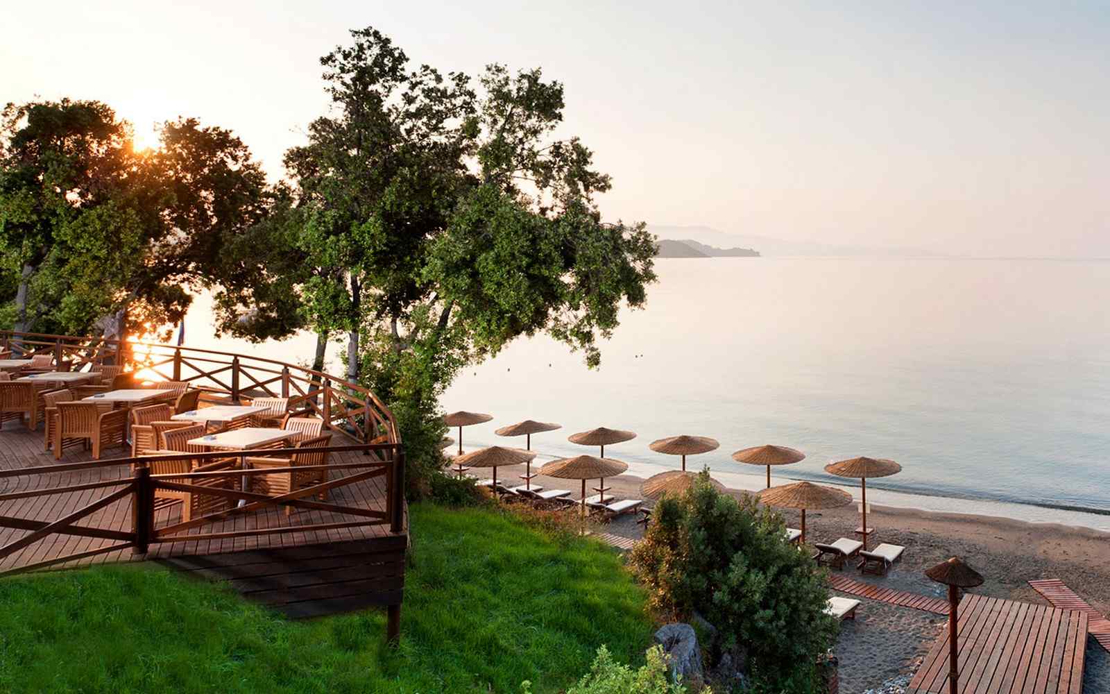 https://telethrio.gr/wp-content/uploads/2016/03/summer-beach-03.jpg